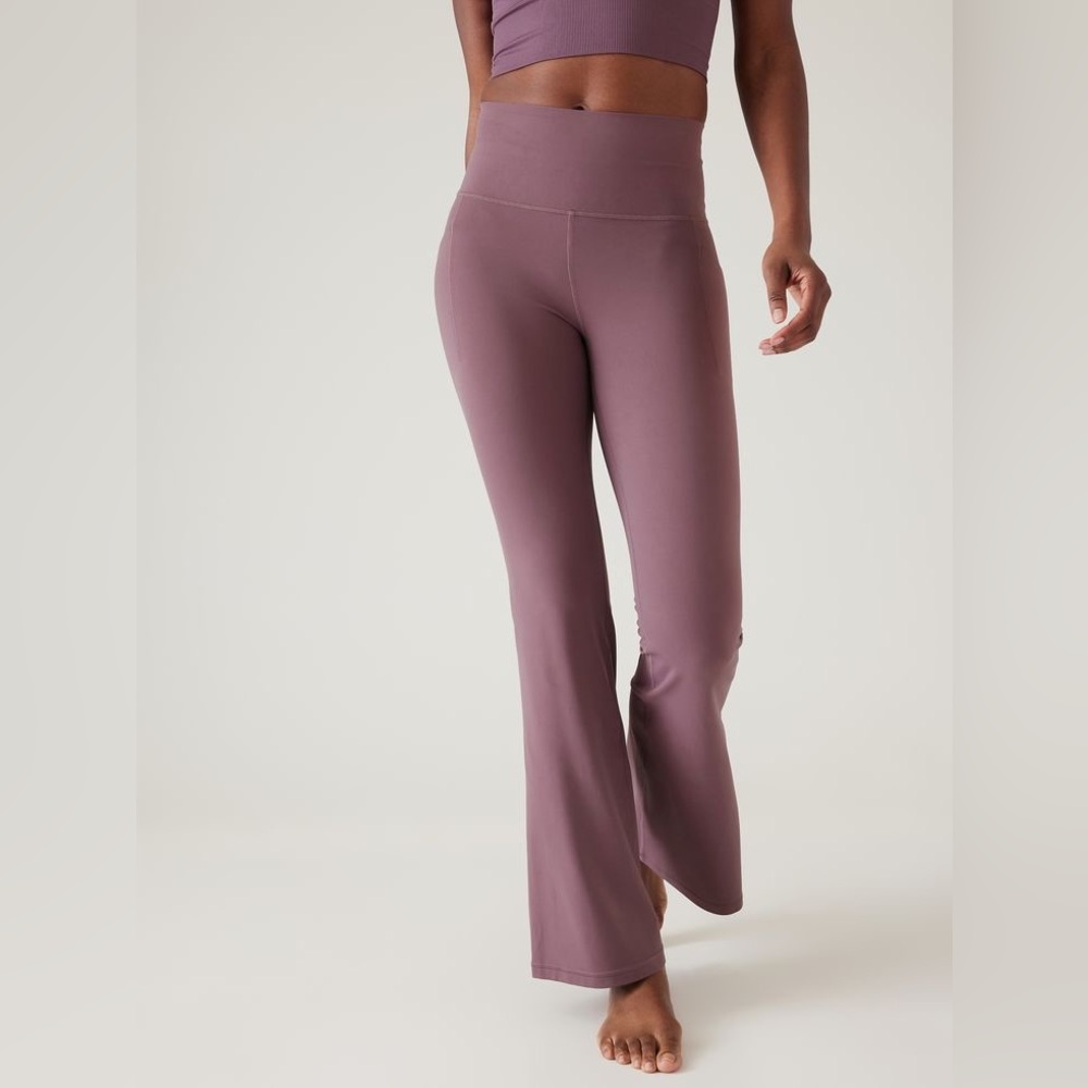 Dusty Rose flare legging from Athleta!